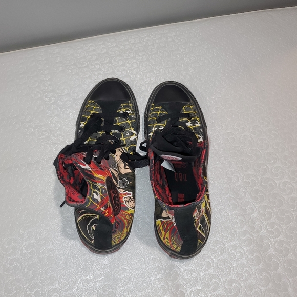 Unisex Converse Comics The Dark Knight Rises Sneakers - Picture 7 of 8